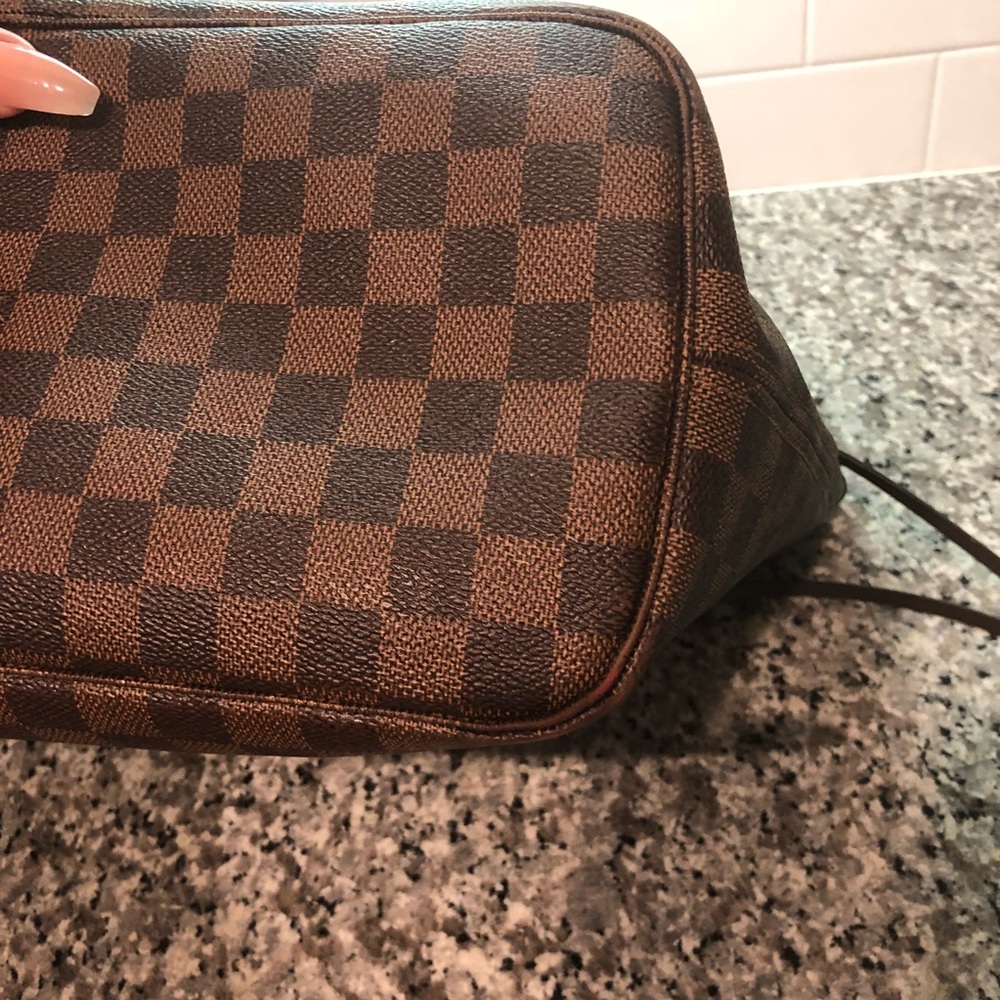 Louis Vuitton Neverfull Bag MM Damier Ebene Purse - Picture 5 of 8